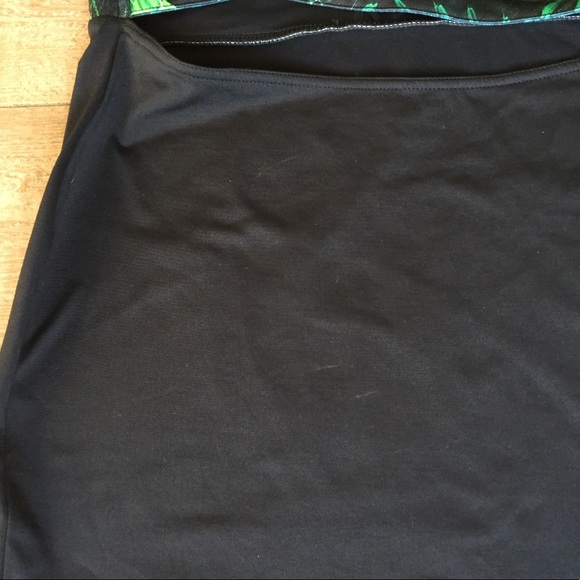*SOLD*    Fabletics Palm Athletic Bodycon Dress - Picture 7 of 8